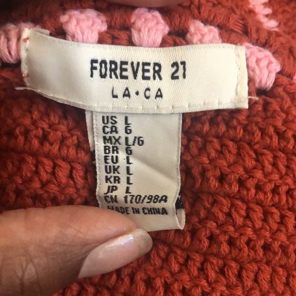 Forever 21 Red and Pink Chevron Crotchet Halter Top - Size Large - Picture 2 of 2